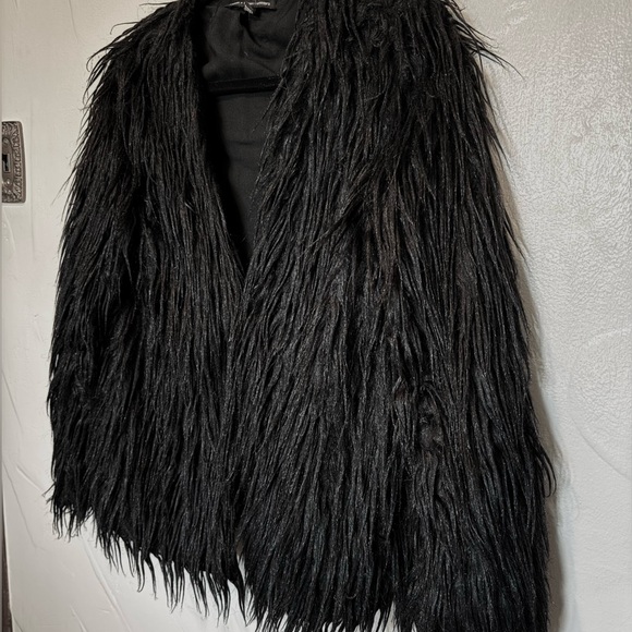 Ladakh X Urban Outfitters faux fur jacket - Picture 2 of 4